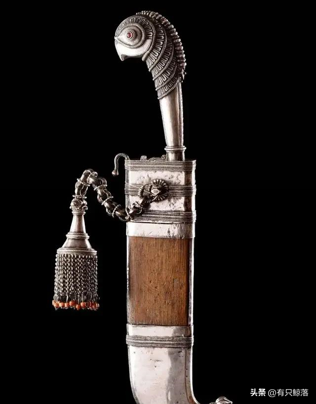 30张日军暴行照片,女子脱衣服被日本人侮辱致死,惨死野外