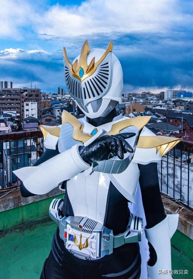 假面骑士:少女自制皮套cos第一女骑,气质优雅,本尊降临