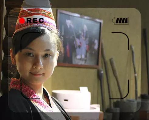 美女检察官唱响瑶族大歌(多图)