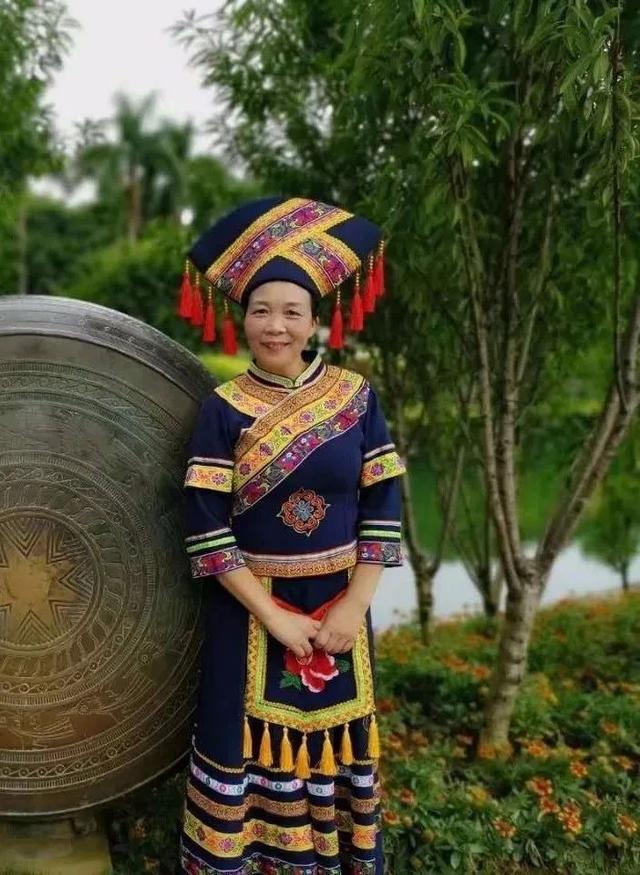 “一报一刊”原创第2辑丨心中有山歌 处处皆歌台,八组山歌对唱嗨翻“三月三”