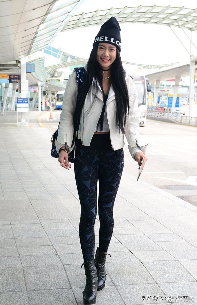 “亚洲美女”克拉拉“3D身材”真丰满小蛮腰细得惊人,魔鬼身材啊