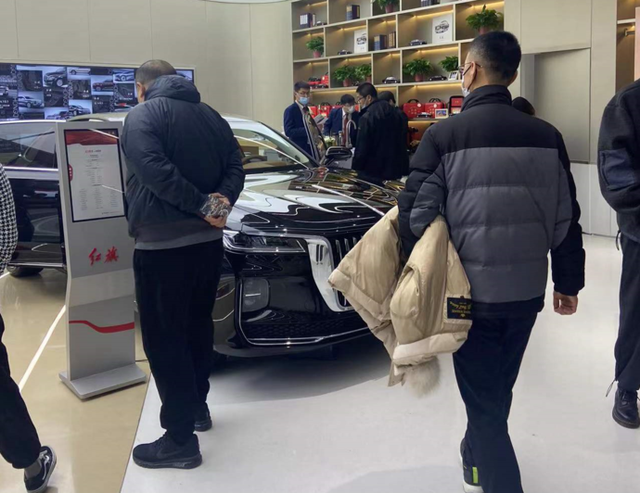 北京首家万达红旗店初体验:场面大销售少 2天卖车34辆