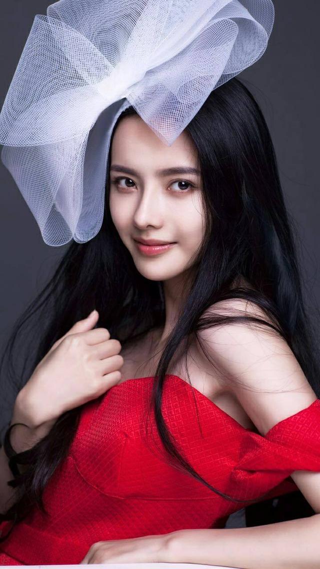 肤白娇嫩魔鬼身材性感迷人,西北新疆地区十大当红美女