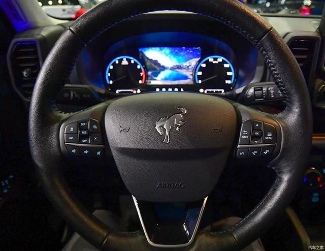 福特Bronco Sport:全系四驱+8AT,美国“哈弗大狗”17万多起售?