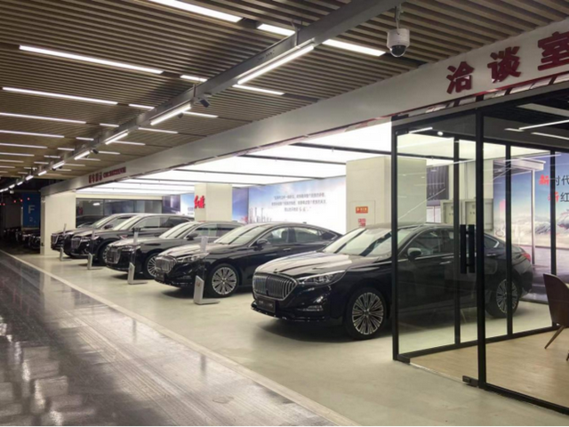 北京首家万达红旗店初体验:场面大销售少 2天卖车34辆