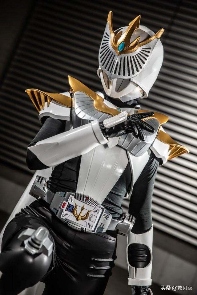 假面骑士:少女自制皮套cos第一女骑,气质优雅,本尊降临