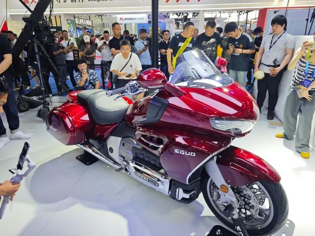 长城·灵魂S2000路测,毫无遮掩气势很强!预计价格30W左右?