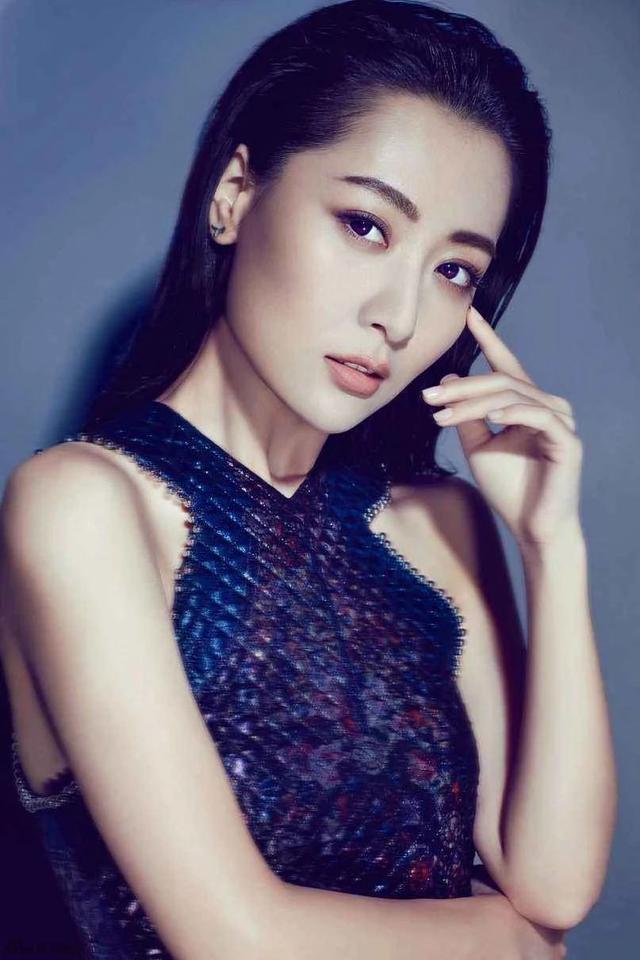 肤白娇嫩魔鬼身材性感迷人,西北新疆地区十大当红美女