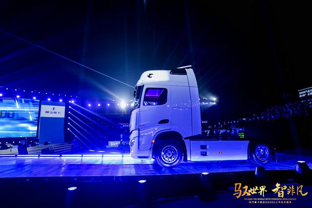 堪称国内重卡新标杆,陕汽德龙X6000真不是说说而已