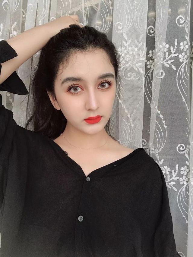 身高175的新疆美女朋友邀我去新疆玩,去了一个月,差点回不来