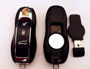 汽车钥匙电池能用多久(汽车遥控钥匙能用多久？快要没电之前会有什么征兆？)