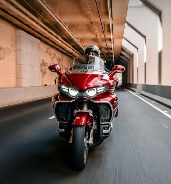 长城·灵魂S2000路测,毫无遮掩气势很强!预计价格30W左右?