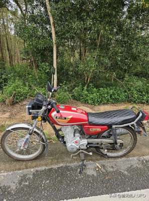 补汽车胎工具(摩托车出行，一些简单的修车补胎工具，最好带上，不然会很麻烦)