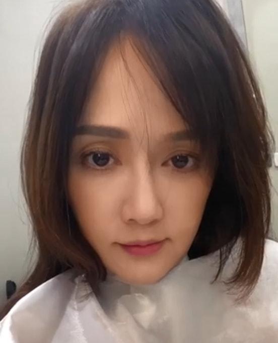 毁三观!陈乔恩满大街找睾丸吃、节目上还当众脱奶罩,太疯狂了!