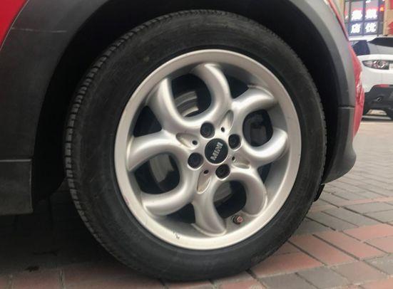 劳斯同款对开门只要10万!英伦MINI空间不迷你