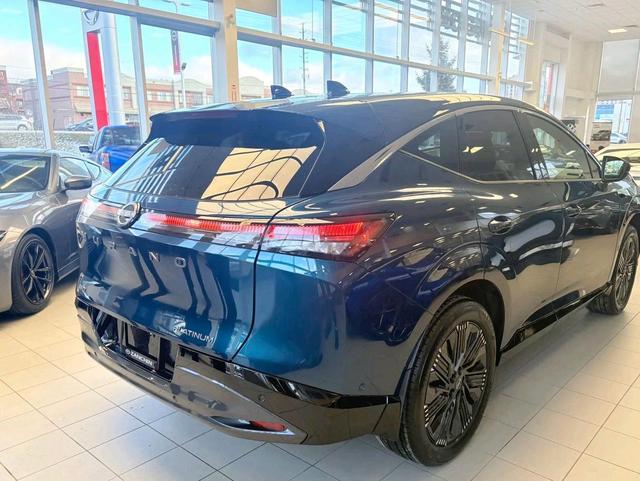 2025日产楼兰实车曝光,大七座混动SUV新标杆