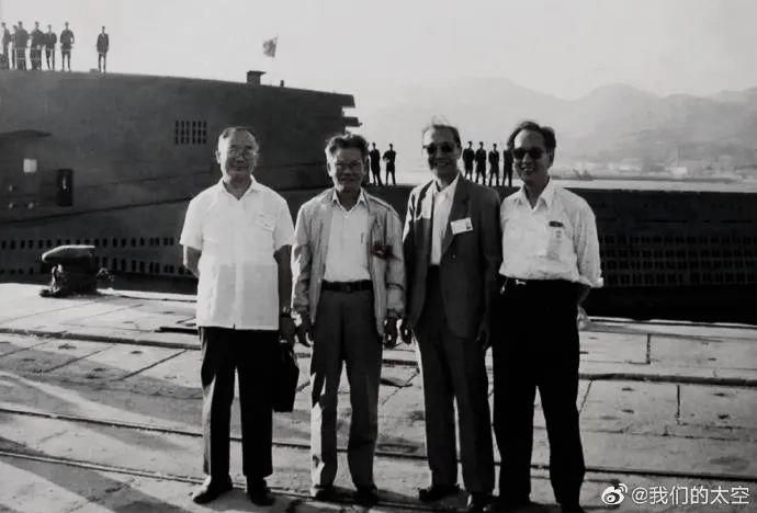 难忘!总书记与他的三次握手 令人动容