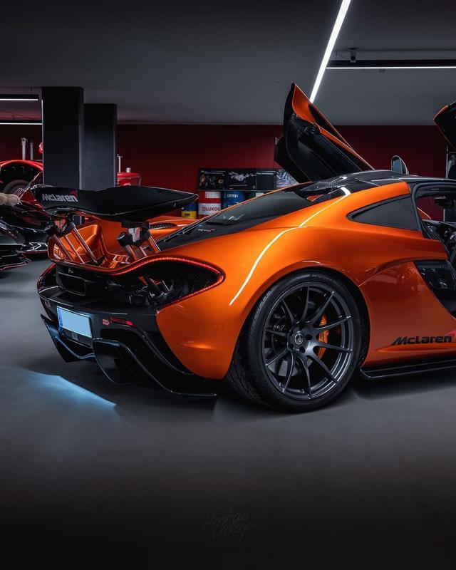 橙色暴力迈凯伦P1最美屁股