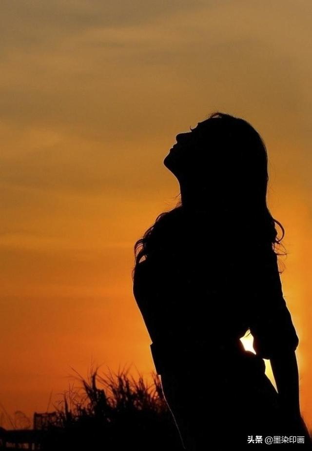 解读:女生侧脸怎么拍?6个拍摄技巧,拍摄出唯美女神侧脸照