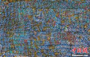 南昌共享汽车停放点(场面震撼航拍江西南昌一共享单车“坟场”)