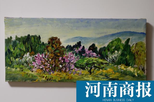 废旧塑料桶当架子鼓玩,郑州6旬“老顽童”敲出别样人生