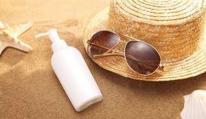 大师汽车贴膜怎么样(大师贴膜：全防紫外线的汽车贴膜好在哪)