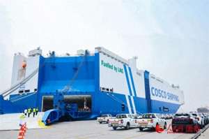 中远汽车船(中远海运LNG双燃料汽车船“闽江口”轮首航阿联酋)