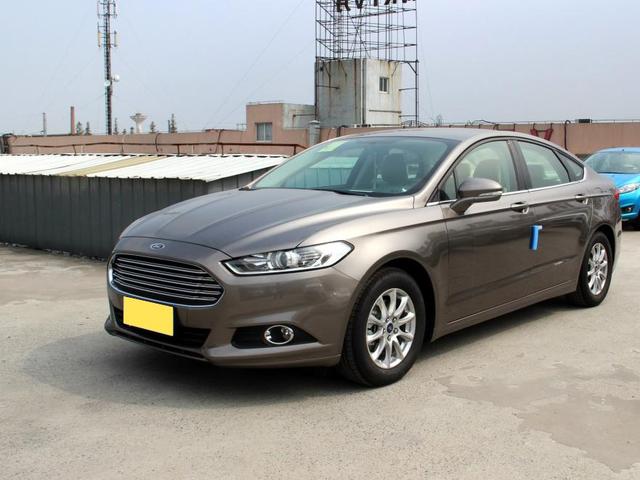 汽车ABS报警灯亮起应该怎么处理?掌握这些关键步骤,从容应对!