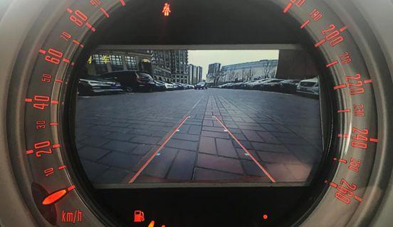 劳斯同款对开门只要10万!英伦MINI空间不迷你