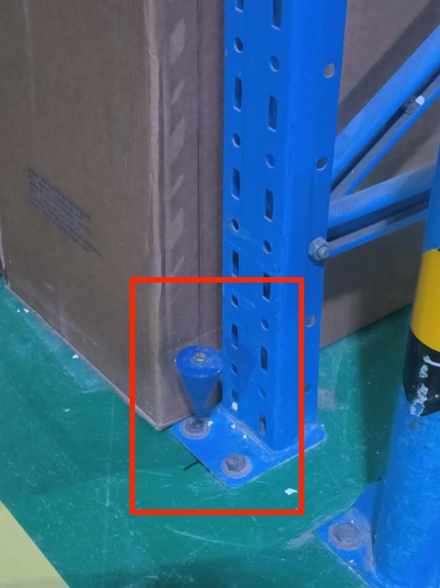 万友汽车“黑科技”守护仓储安全!