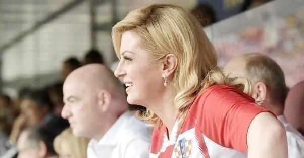 克罗地亚美女总统,身材傲人被喷胸大,做出六大惊世举动,爱足球