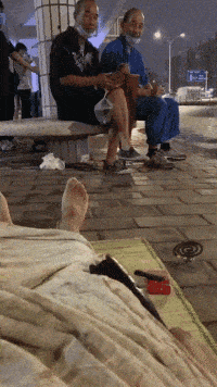 河南男子过年回家相亲，美女技师身材爆表，男子：再美我也不要。