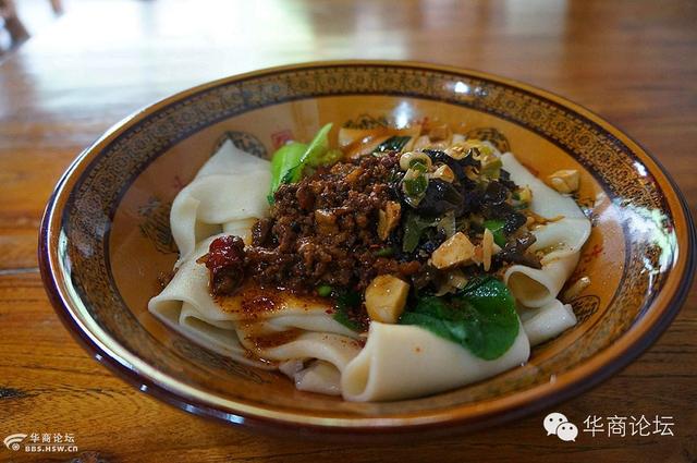 白鹿原这个80岁老太不简单,擀面擀到《舌尖2》