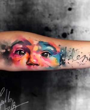 美女纹身系统(经典性感的美女纹身 好身材配上它就是锦上添花)