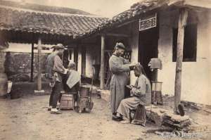 小脚美女(150多年前上海罕见照片：江南女子裹小脚，广东女子全是大脚)