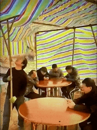 泡温泉偶遇一美女小姐姐，真是清水出芙蓉啊，太美了