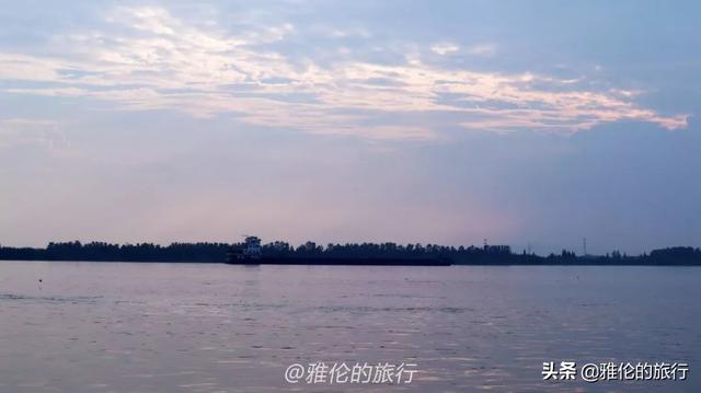 湖北荆州到湖南岳阳,得坐10分钟轮渡过长江跨省?一辆小车30元