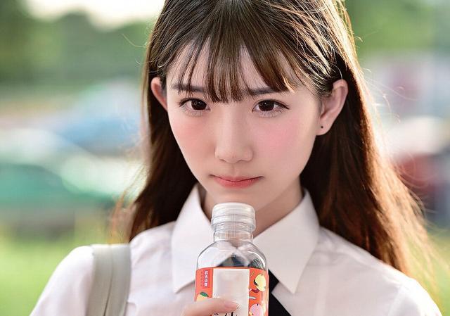 小说：篮球比赛中，连对手都给他喂饼刷助攻，这就是主角光环？