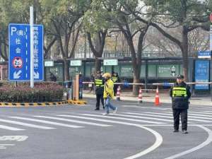 上海汽车南站地址(2025春运启幕上海南站现场直击长途客运“火力全开”保出行)