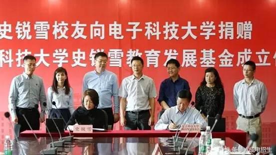 成绩无解,颜值巅峰才叫女神学霸!来给你们介绍15个!