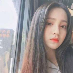 美女长发侧脸(微信美女头像侧脸长发唯美)