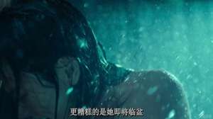 两个美女被困集装箱(女人被困集装箱上半个月，海上产子，为了求生想尽了各种办法)