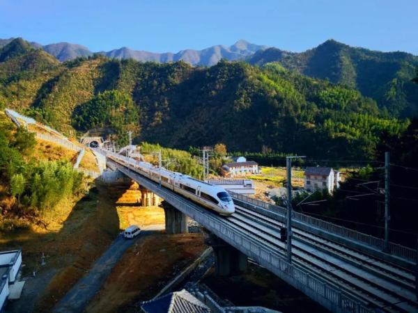 今起，出行有变