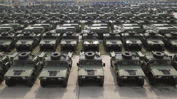 东风品牌故事:强军路上的东风军车