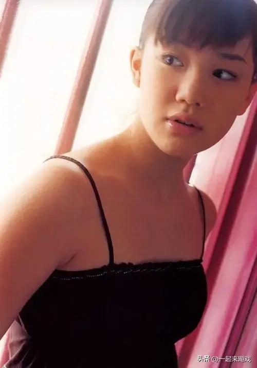 苍井优,日本国民女神,饱满丰腴太性感