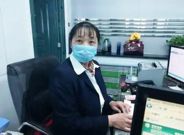 铿锵玫瑰“保电”别样红