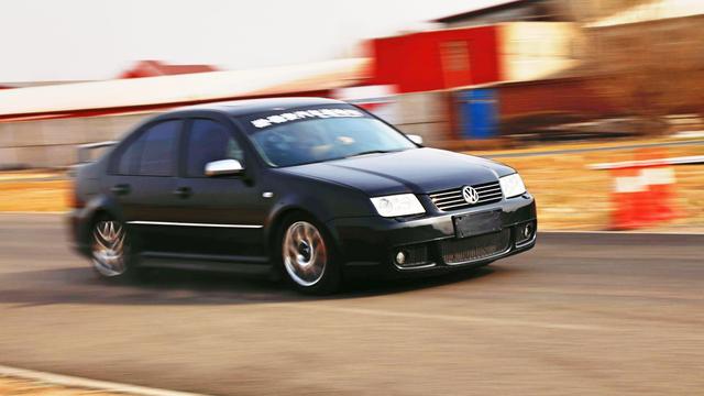 小时候的Dream Car,现在终于买得起了