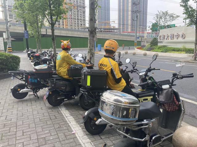 快看!这里临时停车点位+7,收获竟然这么多→