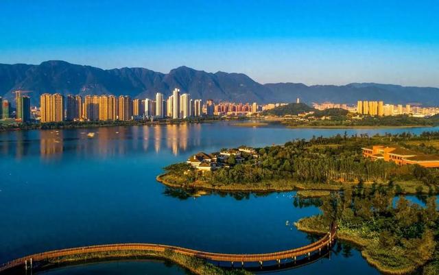 新闻早点|第四届东南法治论坛在宁德举行