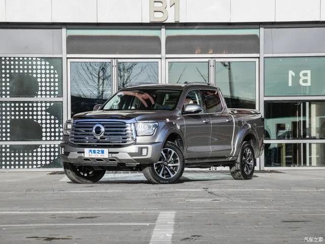 山海炮:保定“猛禽”?3.0T+9AT,带低四,它是中国皮卡天花板!